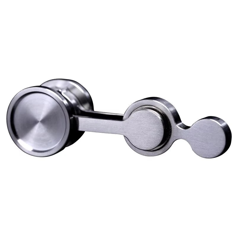 Newton's Chaos Pendulum Spinner