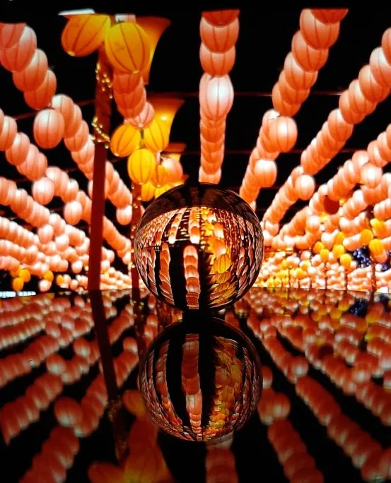 Clear Crystal Ball with stand