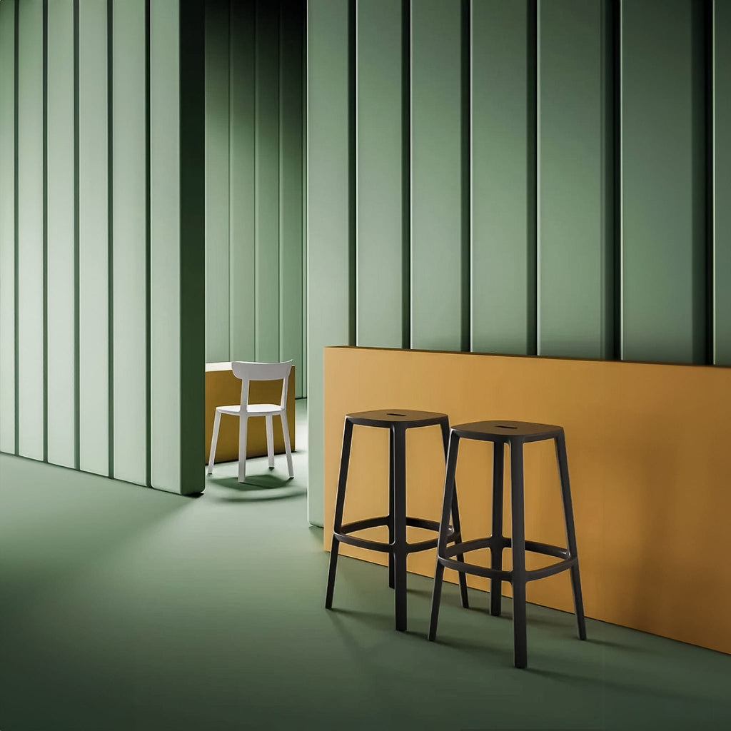 Cadrea Bar Stoo Indoor & Outdoor Use