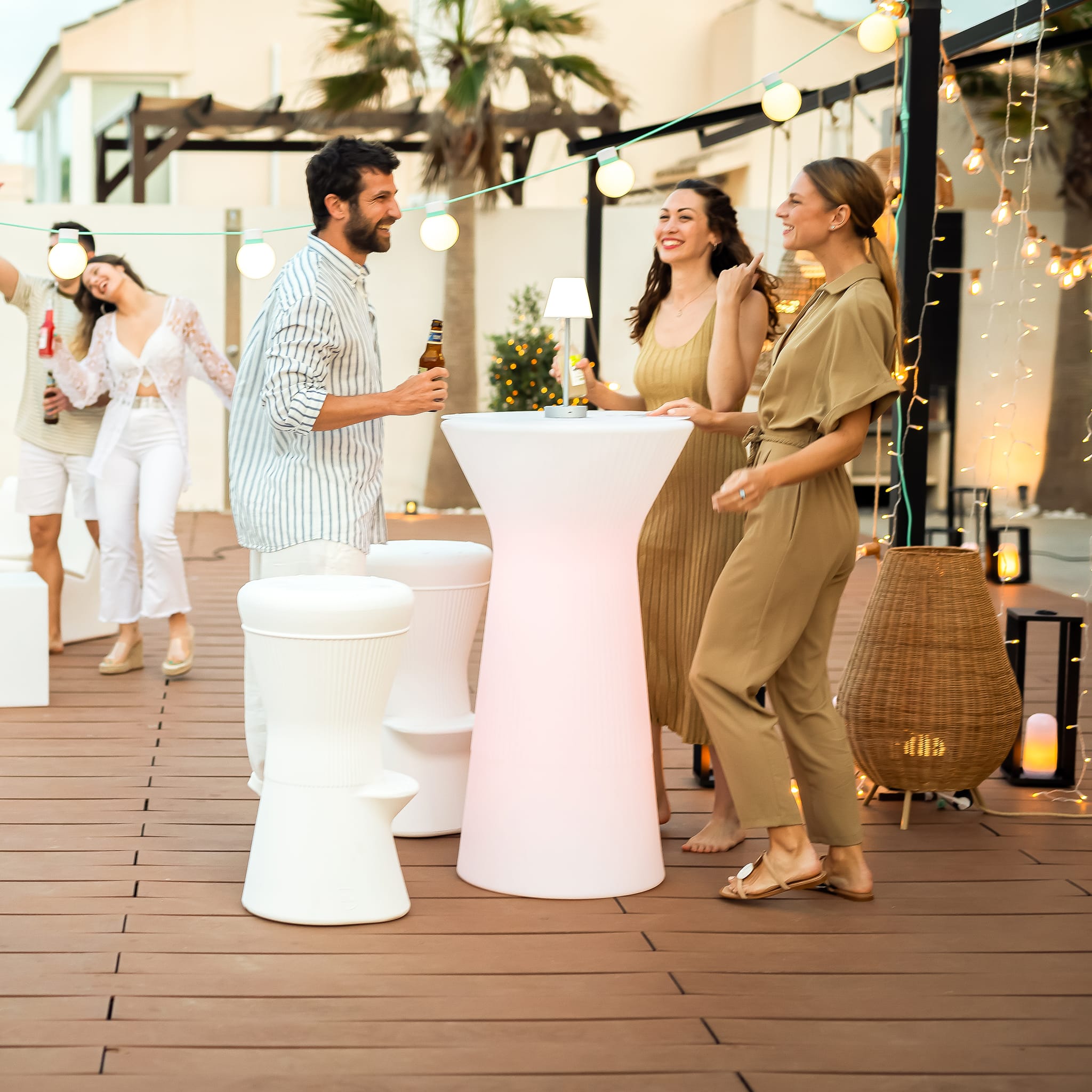 Capri 110 Indoor & Outdoor Bar Table