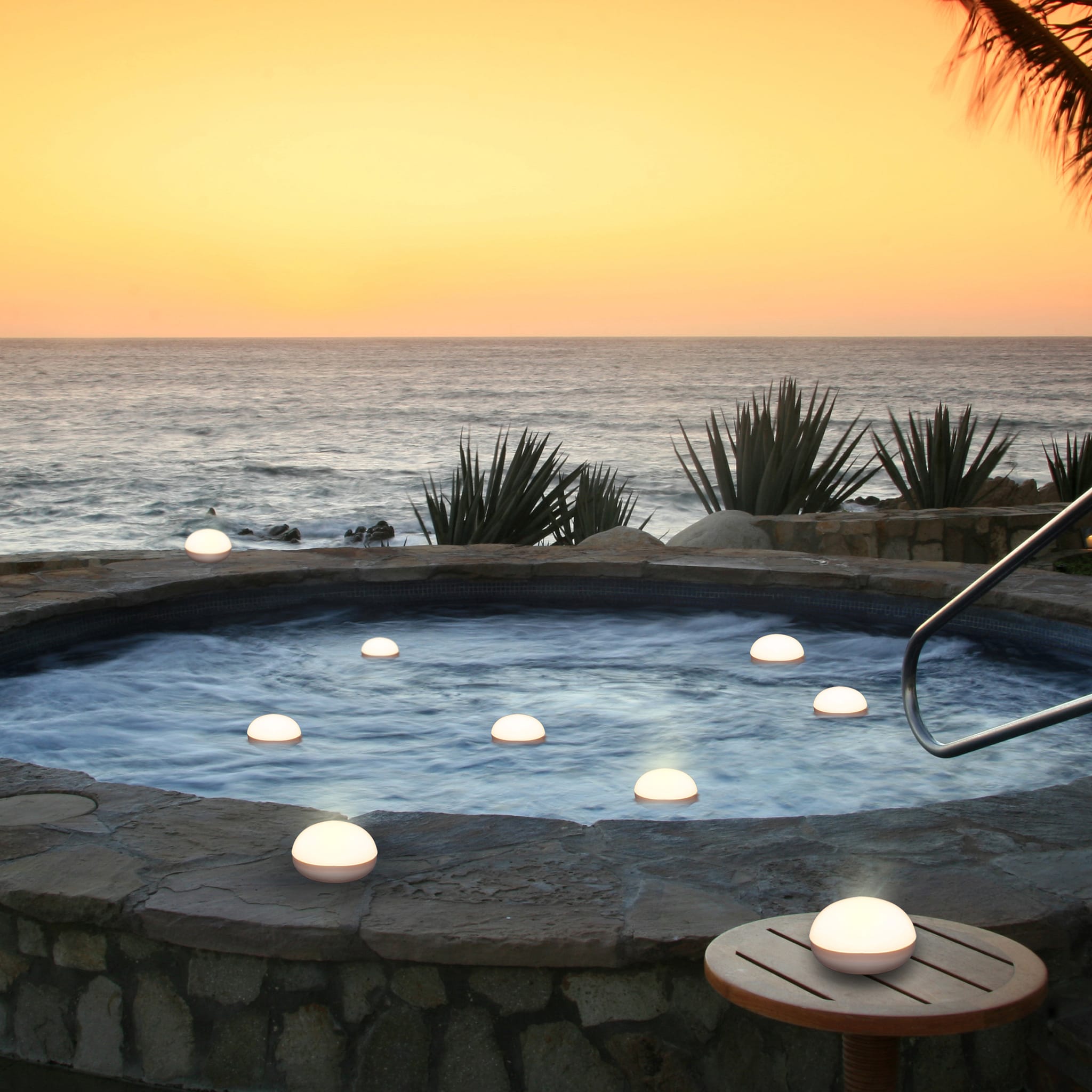 Coco Portable LED Lightbulb Floating, Magnetic & Pendant