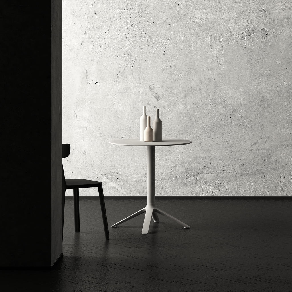 EEX Round Dining Table Indoor & Outdoor Use