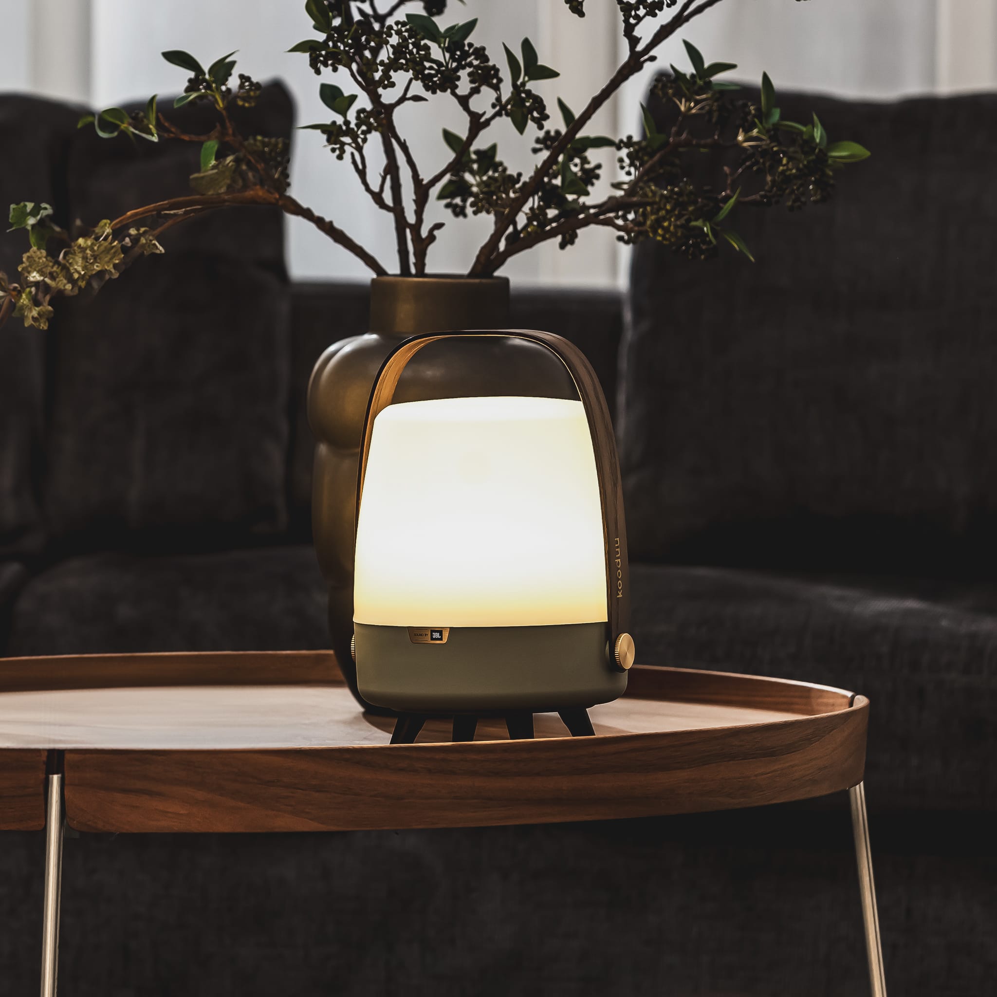 Lite-up Play Mini sound by JBL