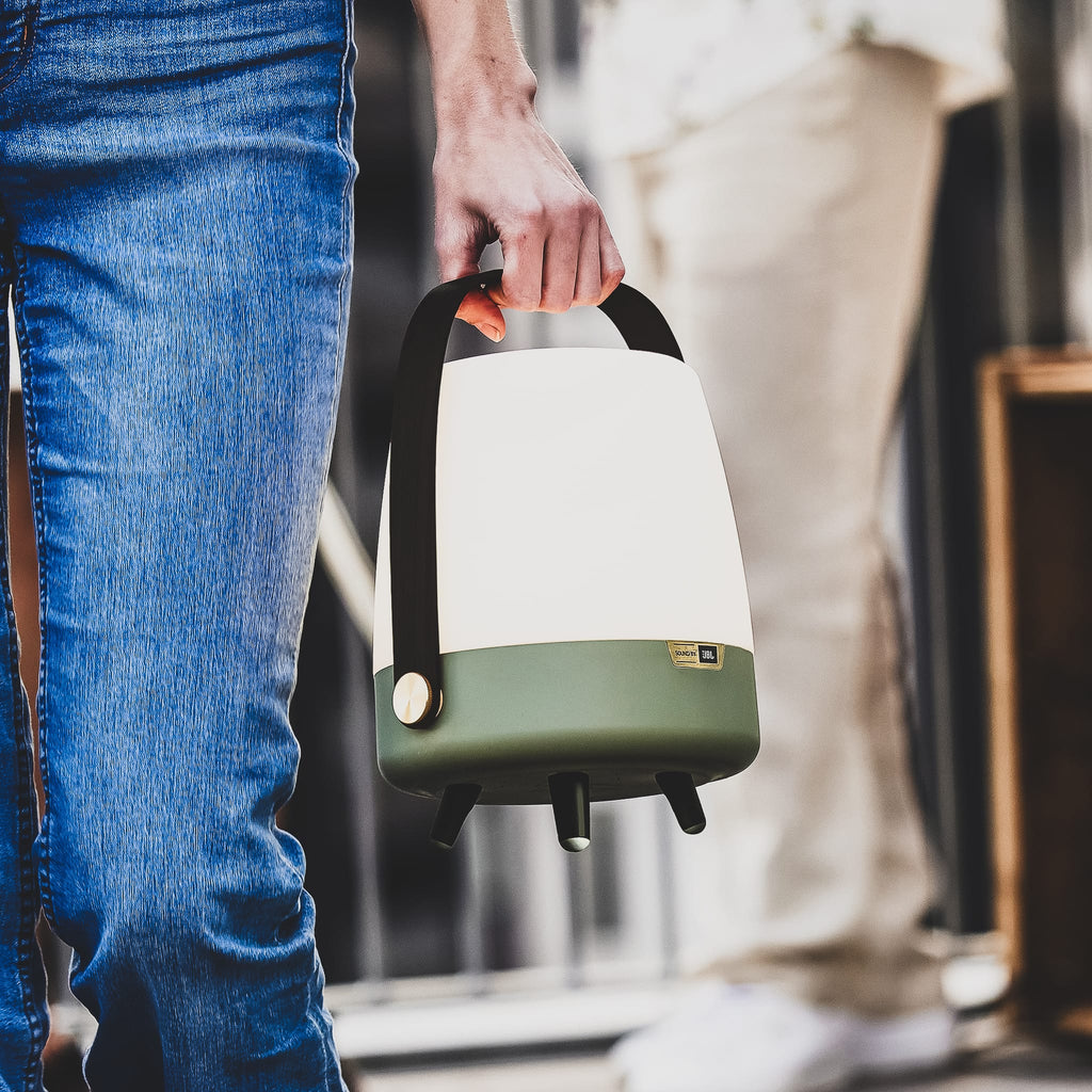 Lite-up Play Mini sound by JBL