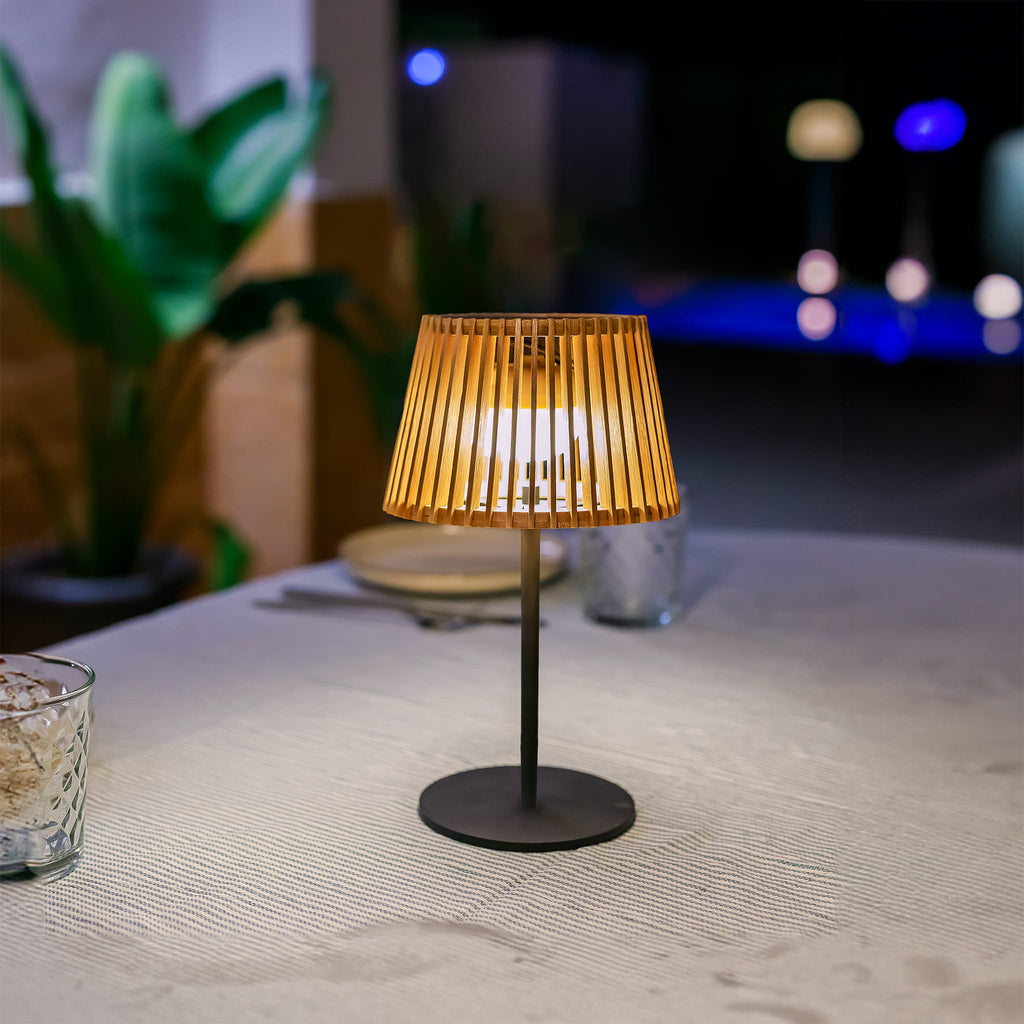 Okinawa Solar-charged Table Lamp