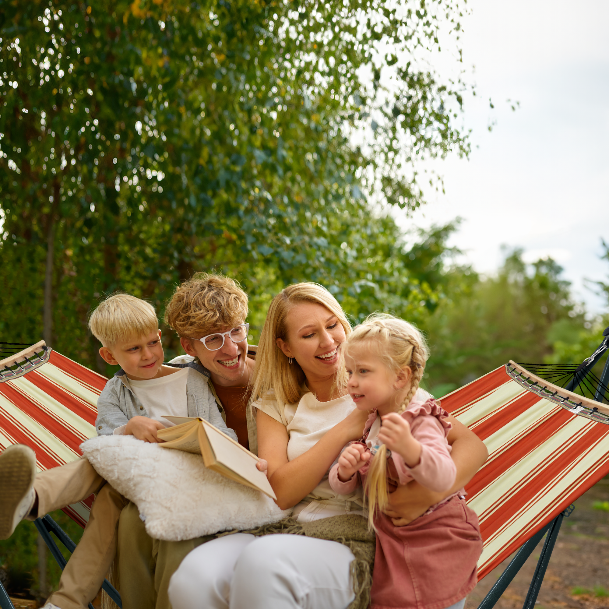 Tranquillo Universal Canvas Hammock Medium Size for Ultimate Comfort and Style