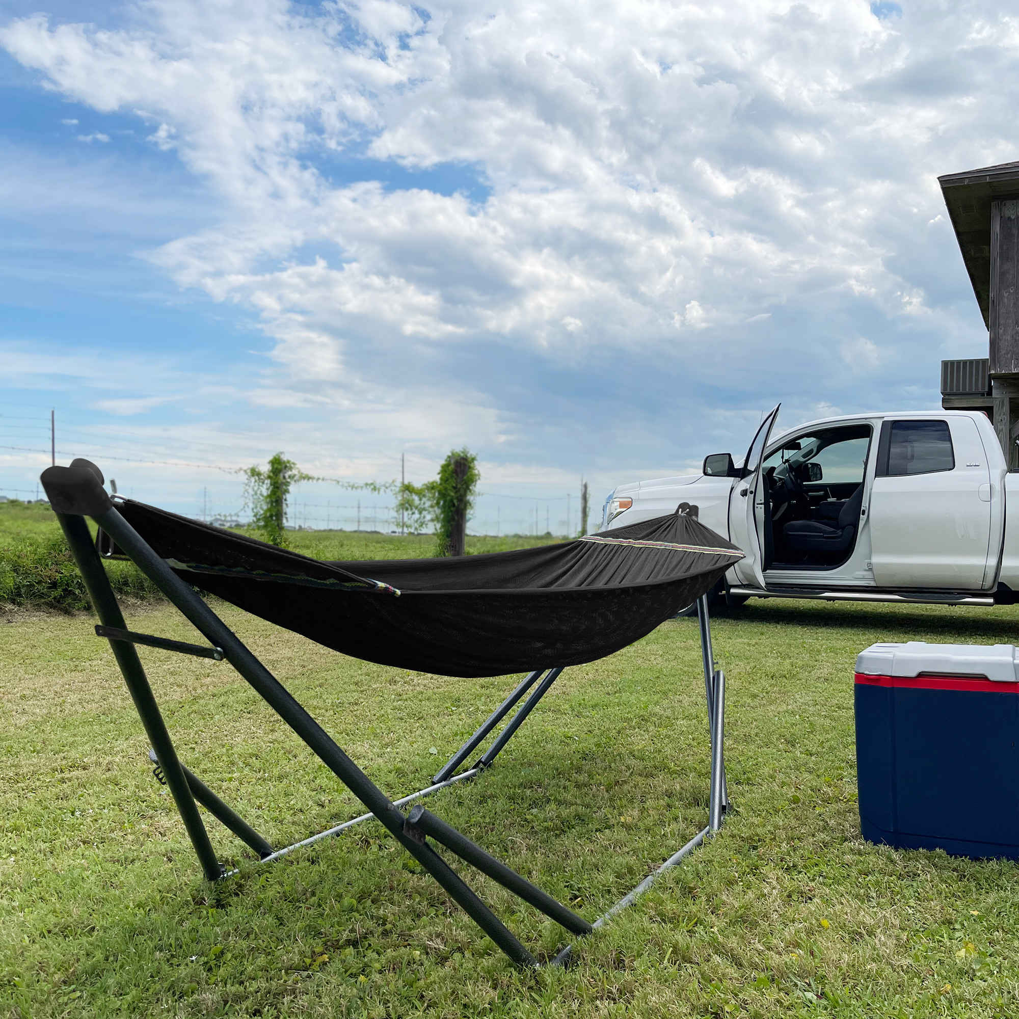 Tranquillo Uniki Collapsible Hammock Stand for Ultimate Relaxation