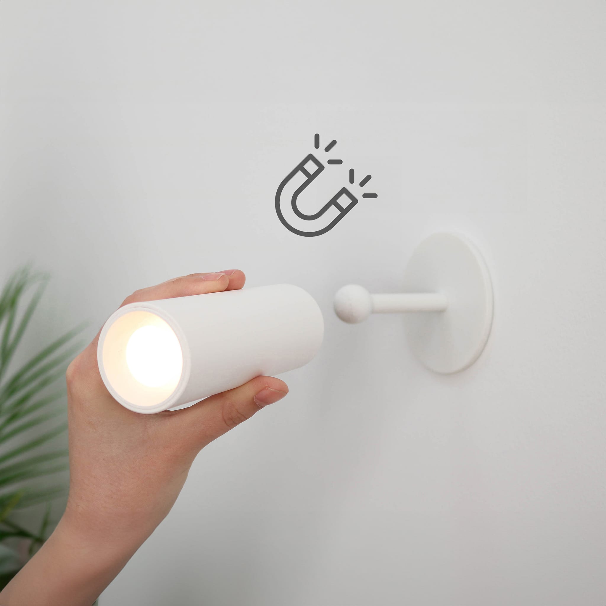 Roll Wall-Mounted Rechargeable Lamp