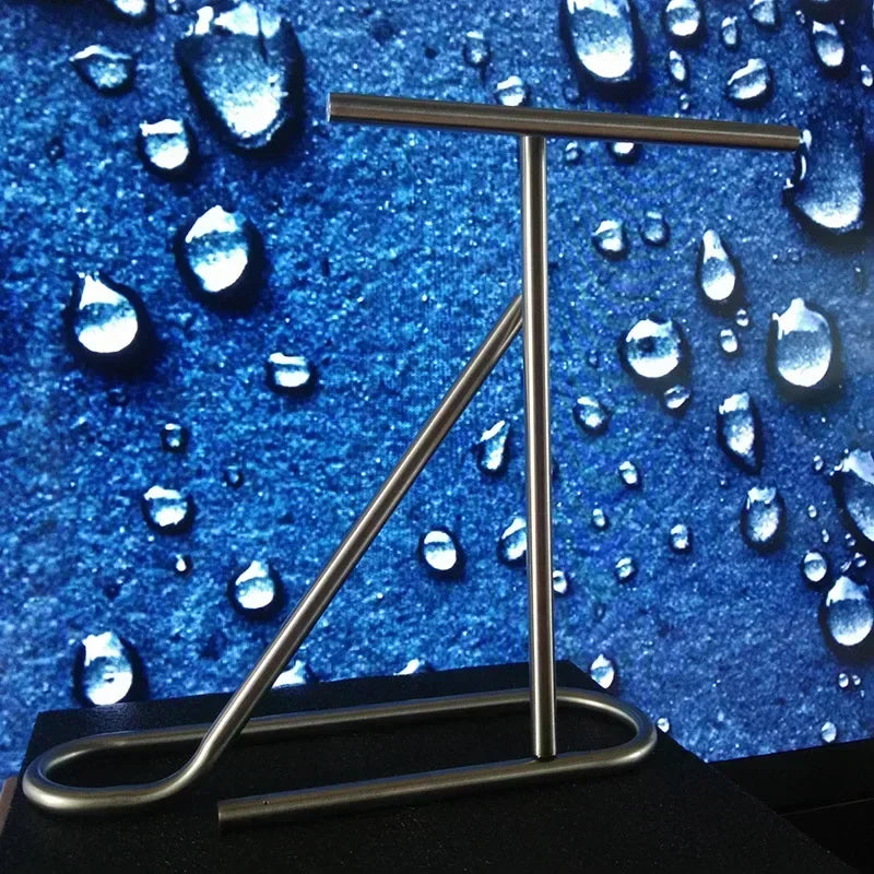 Perpetual Motion Machine: Newton’s Chaos Pendulum