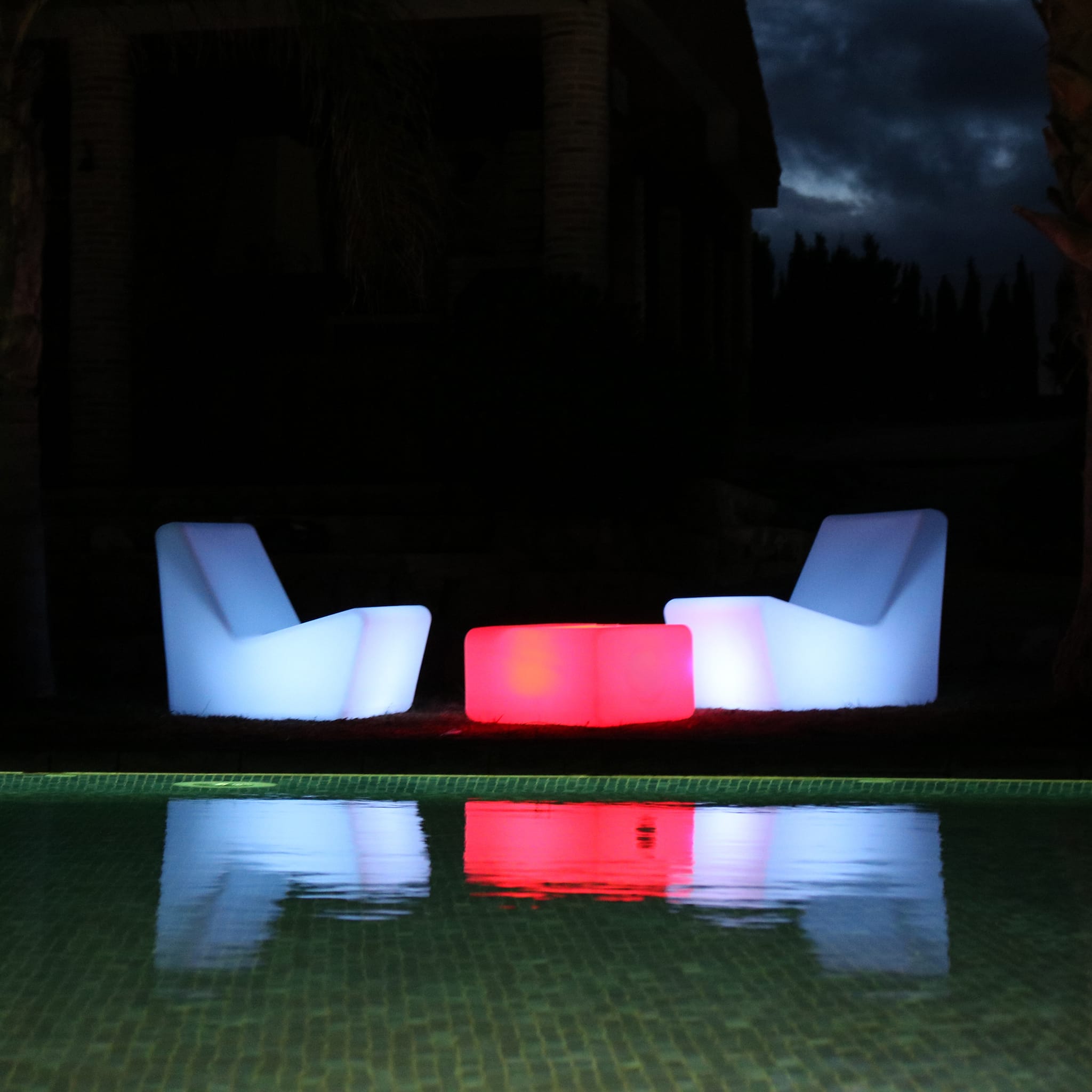 Tarida Tab Indoor & Outdoor Coffee Table