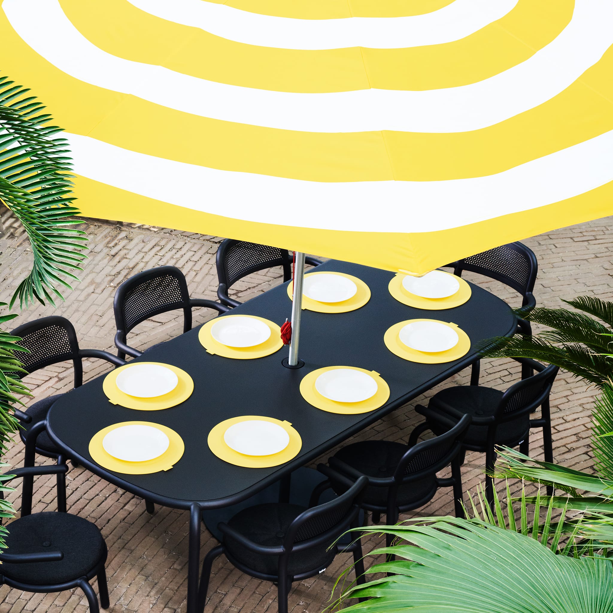 Toní Tablo Up to 8-Seater