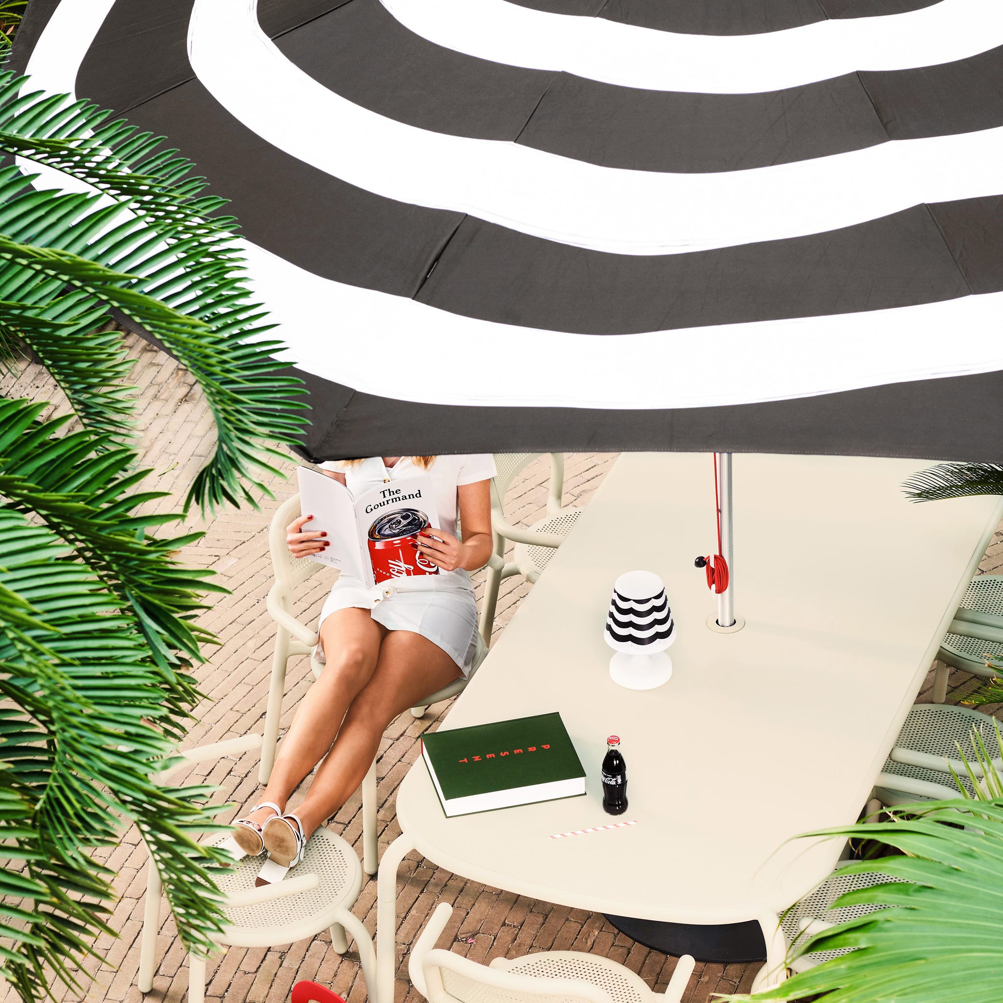 Toní Tablo Up to 8-Seater