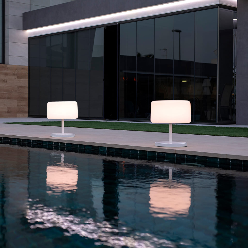 Chloe (adjustable height)