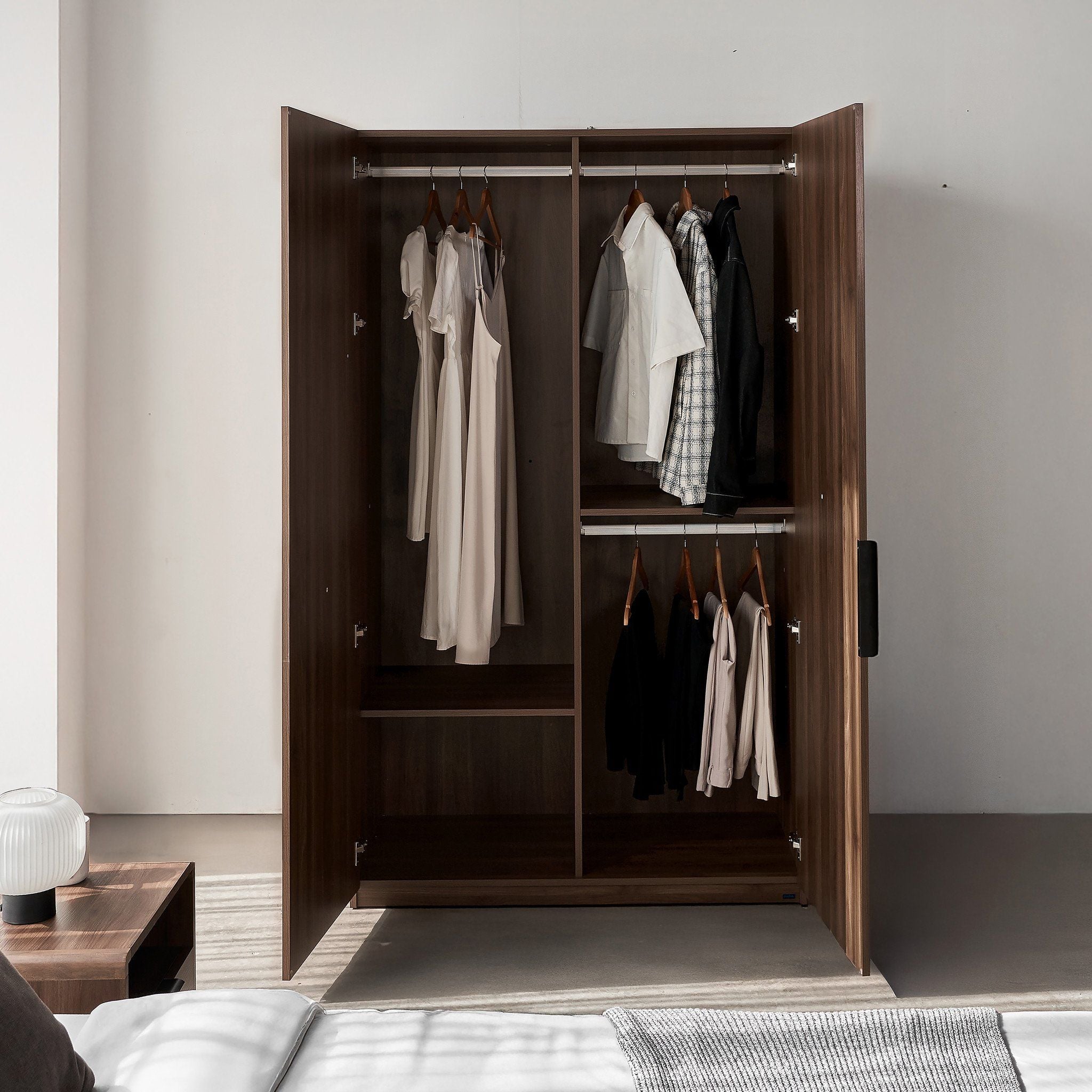 Armario de madera Dalumd de 2 puertas