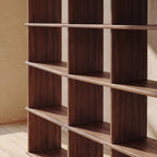 Cube bookshelf in walnut