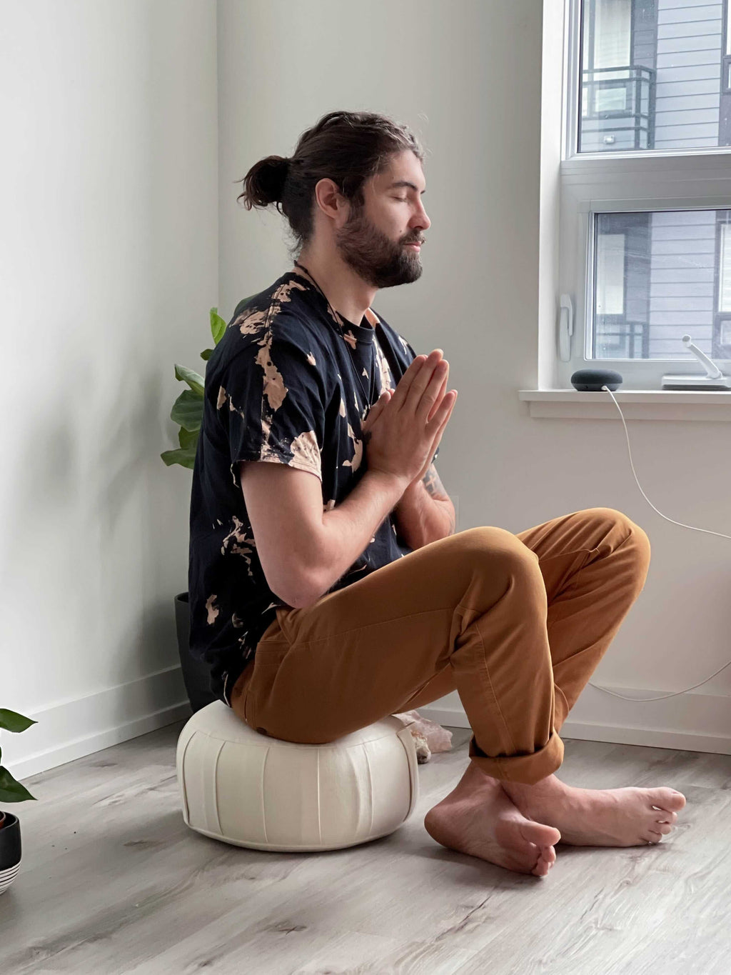 Zafu Natural Meditation Cushion | Ivory White