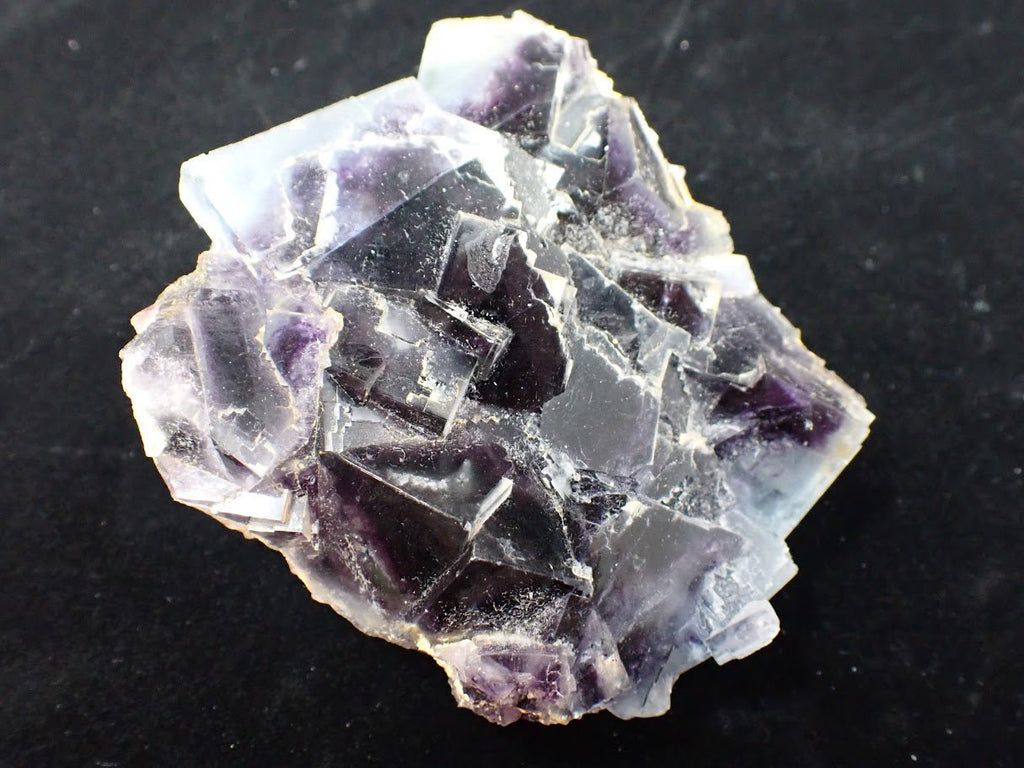 Yindu Fluorite with Deep Purple Zoning and UV Fluorescence – Yindu Mine, Inner Mongolia, China